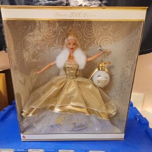Barbie 2000 Edition Doll in Gold Gown